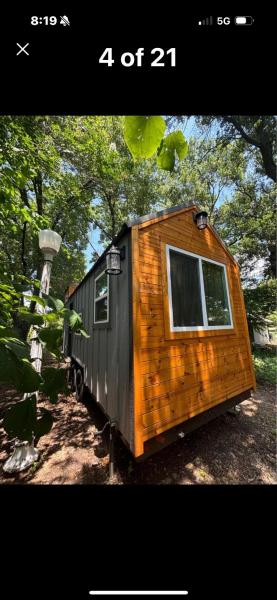 Shangrila Tiny Home near Dove Ridge Winery